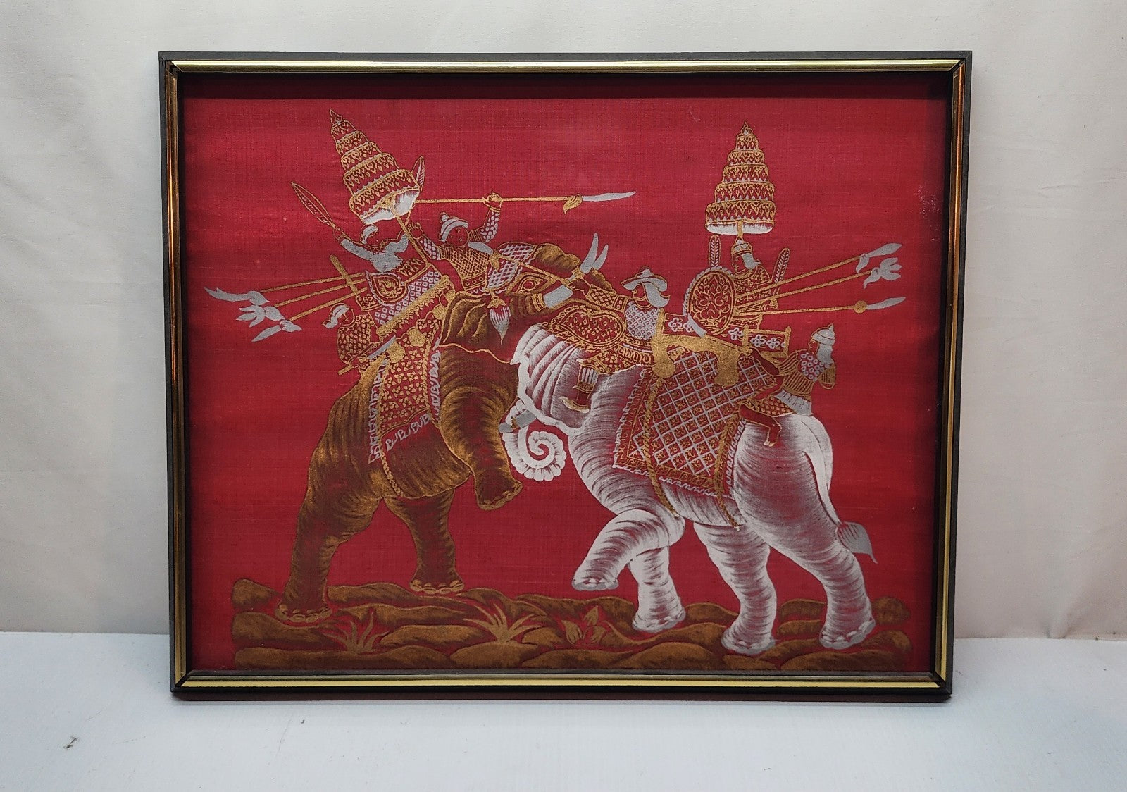 Print On Silk Fighting Elephants Display
