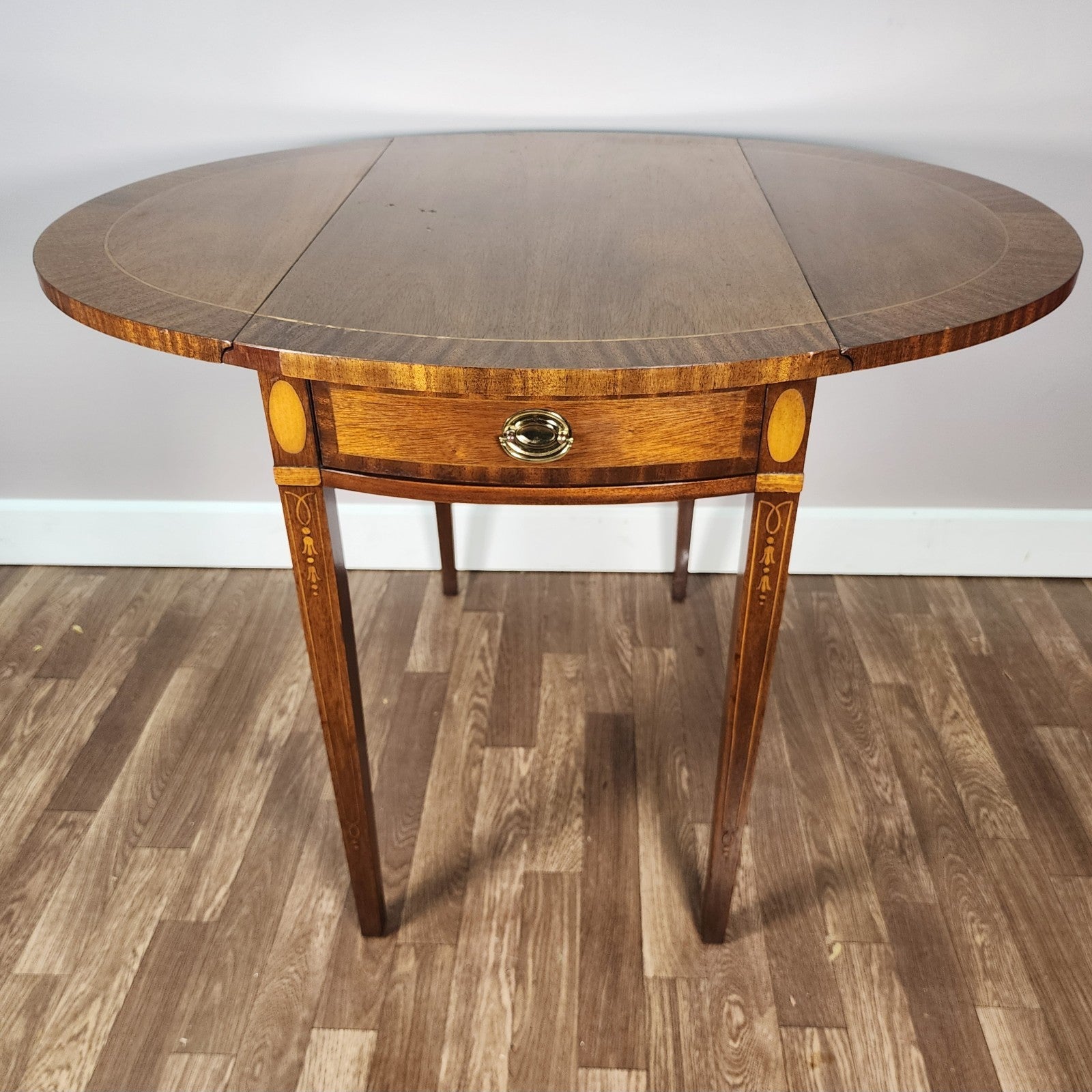 Antique Council Craftsman Inlaid Mahogany George III Federal Drop Leaf Table