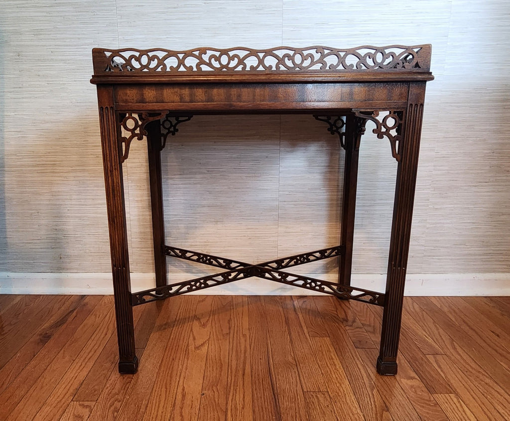 Vintage Drexel Heritage Tea Table