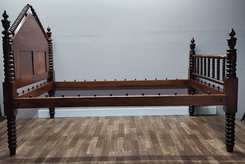 19th Century  Antique Jenny Lind Rope Bed