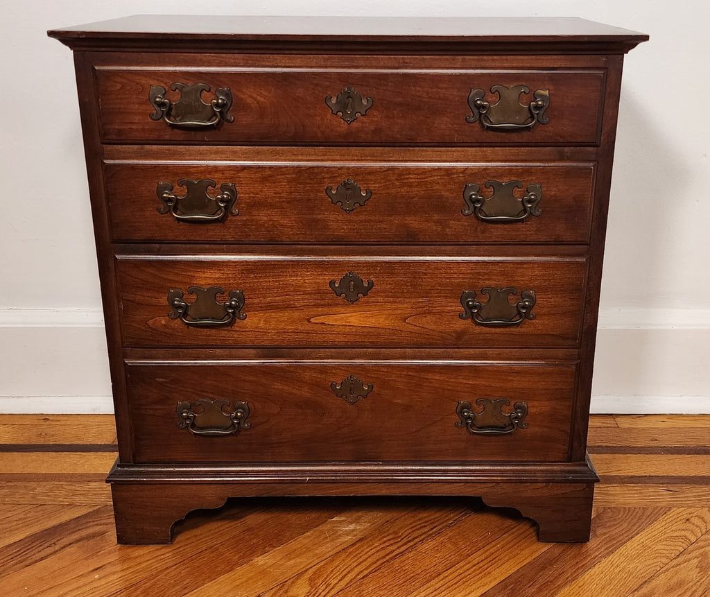 Pennsylvania House Night Stand Table