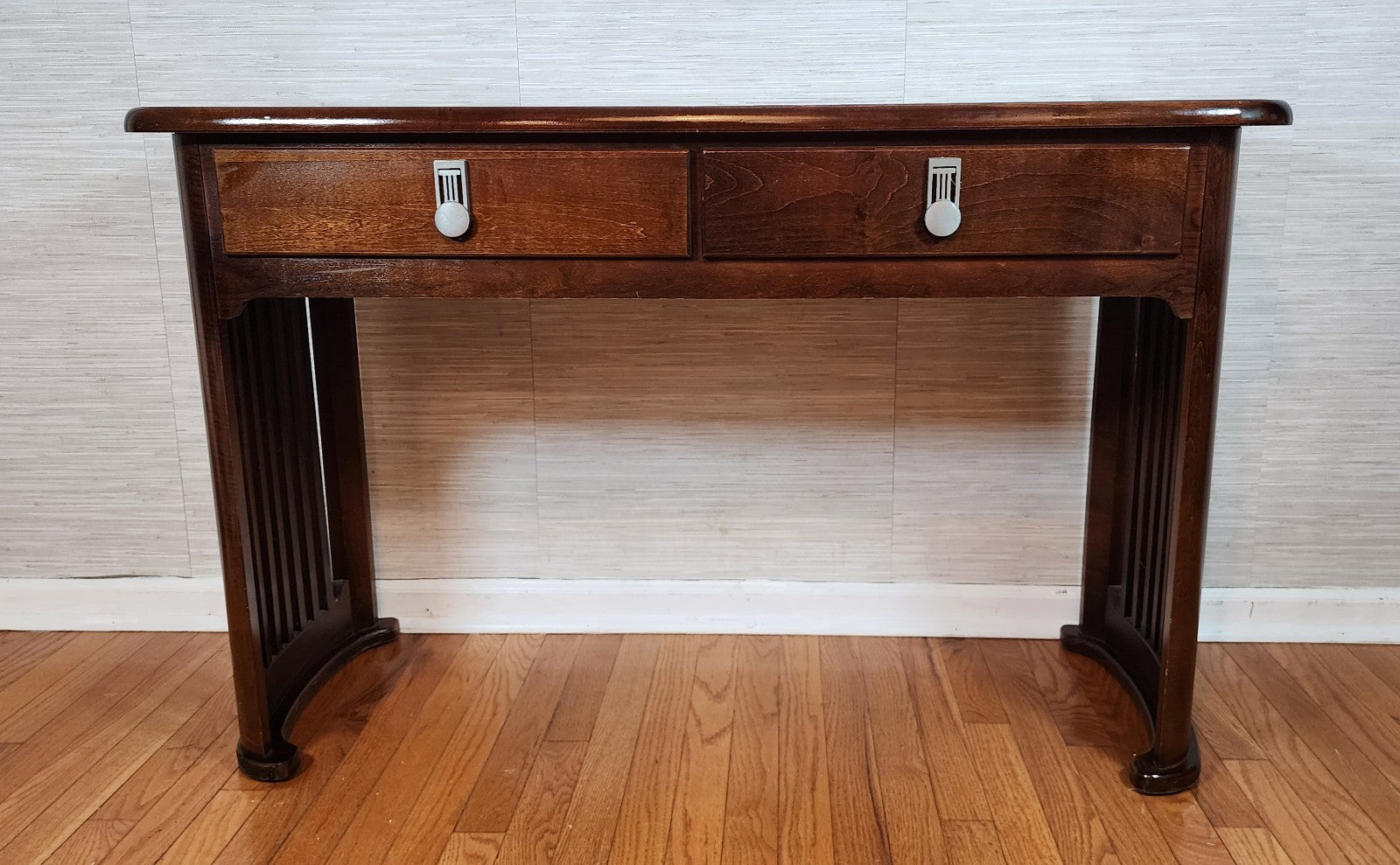 Bassett Vintage Console or Entry Table