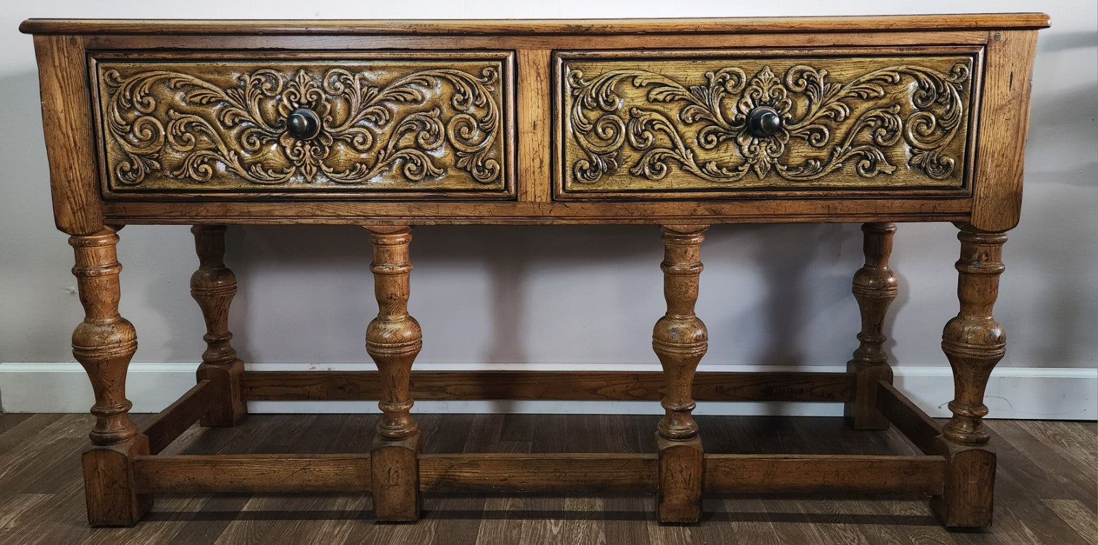 Lane Eddie Bauer Entry Ornate Console Table