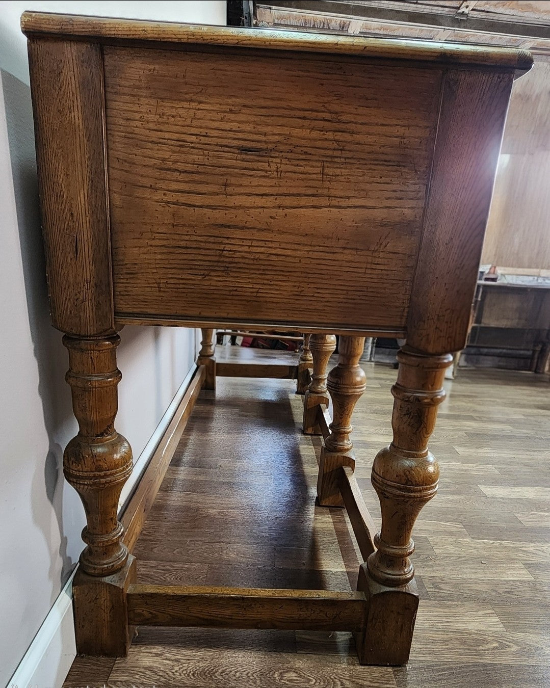 Lane Eddie Bauer Entry Ornate Console Table