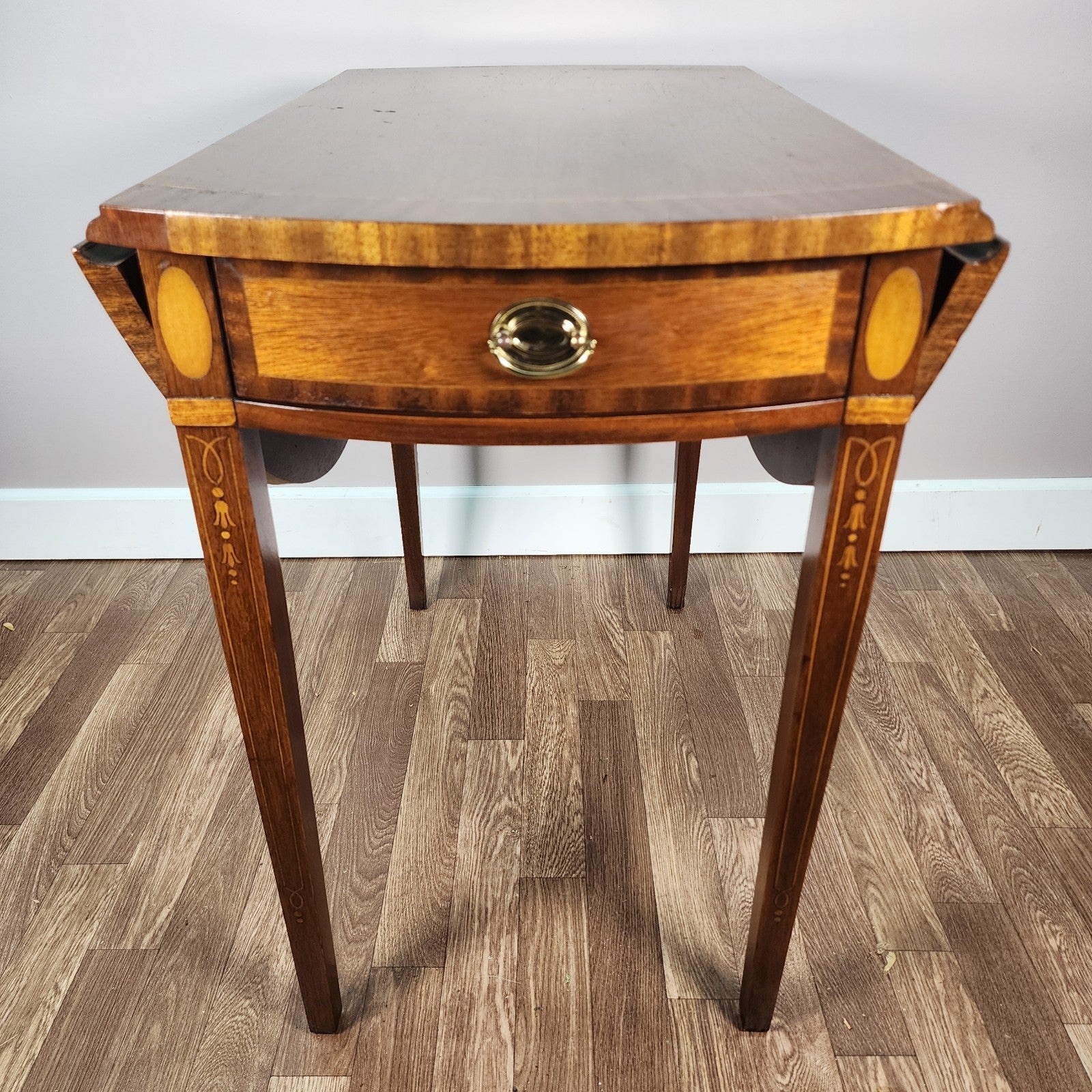 Antique Council Craftsman Inlaid Mahogany George III Federal Drop Leaf Table