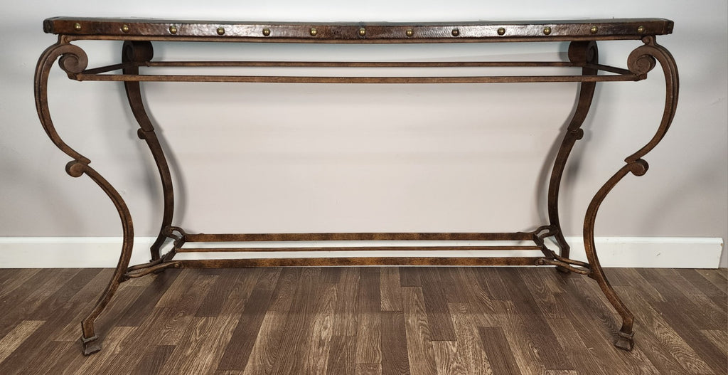 Bernhardt Console Entry Table