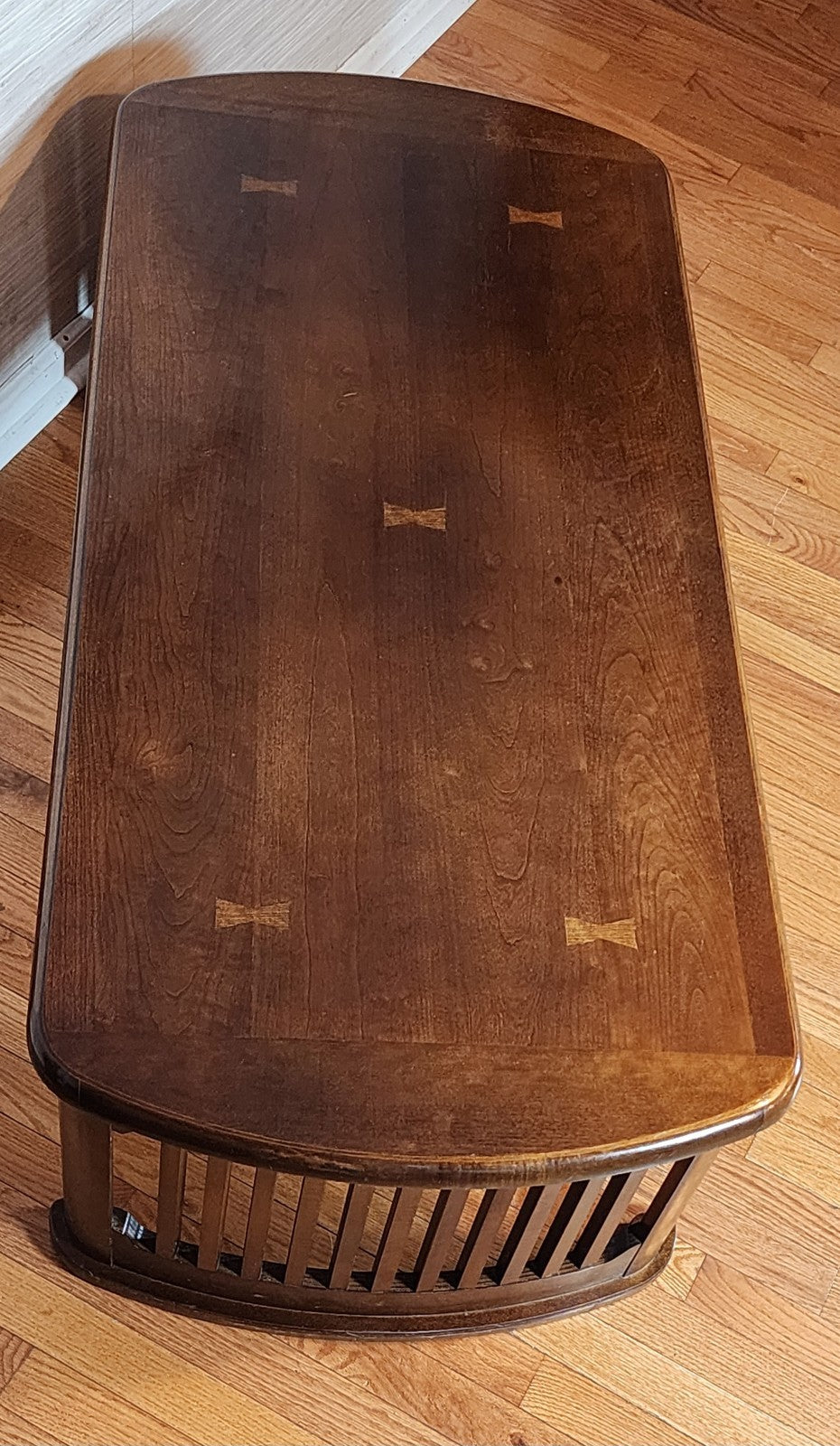 Bassett Vintage Coffee Table