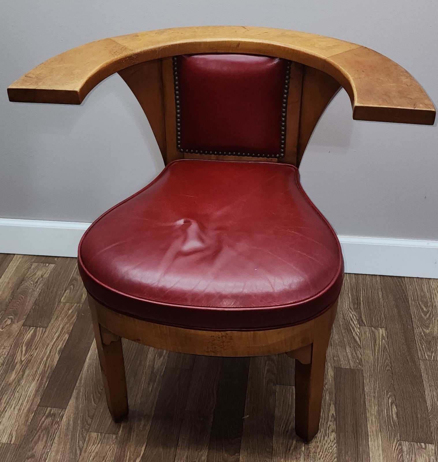 Cockfighting or Reading Chair