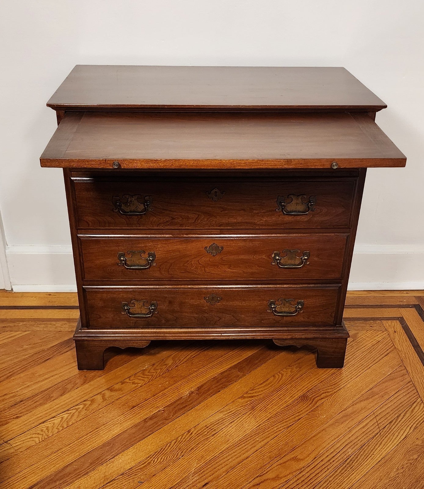 Pennsylvania House Dresser With Tray