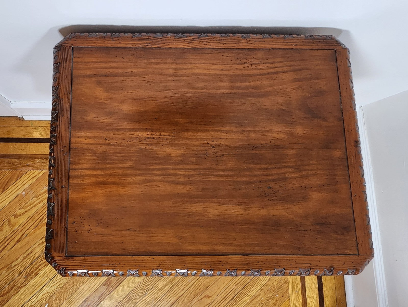 Vintage Butler Cherry Lift Top Game Table With Games and Pieces